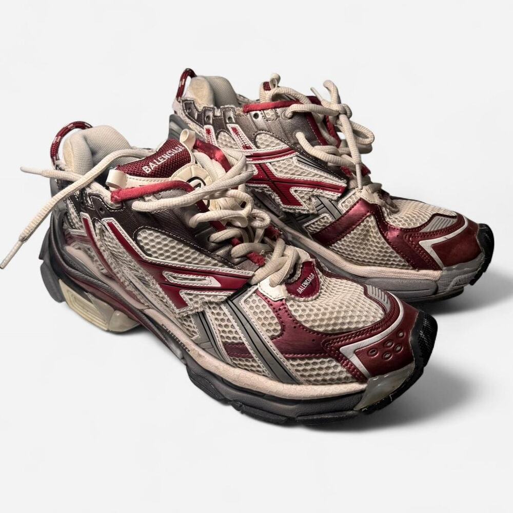 Balenciaga Runner Sneaker 'Burgundy' 2022